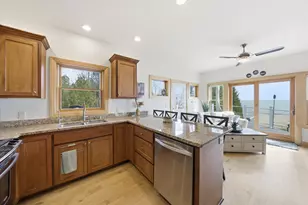 W1465 Idlewood Ct, Sheboygan, WI 53070 - Photo 5