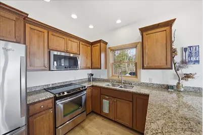 W1465  Idlewood Ct, Sheboygan, WI 53070 - Photo 3