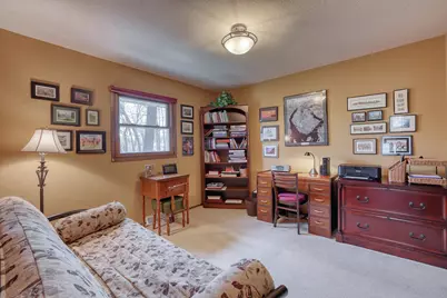 14235 W Wilbur Dr, New Berlin, WI 53151 - Photo 27