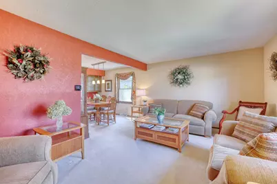 14235 W Wilbur Dr, New Berlin, WI 53151 - Photo 9