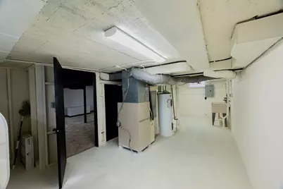 1425 E Van Beck Ave, Milwaukee, WI 53207 - Photo 23