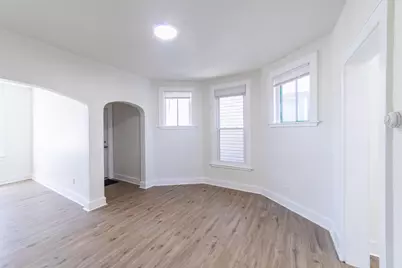 2937 N 11th St, Milwaukee, WI 53206 - Photo 5