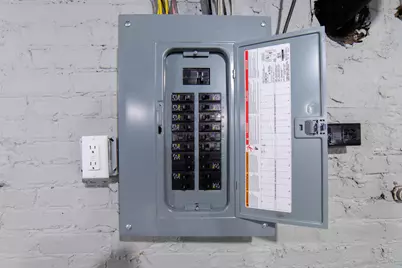 2937 N 11th St, Milwaukee, WI 53206 - Photo 19