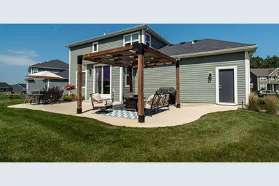 N61W21633  Legacy Trl, Menomonee Falls, WI 53051 - Photo 5
