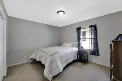 1517  Orchard St, Racine, WI 53405 - Photo 5