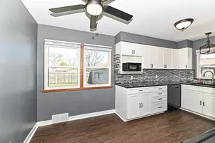 1910 Washington Rd, Kenosha, WI 53140 - Photo 13