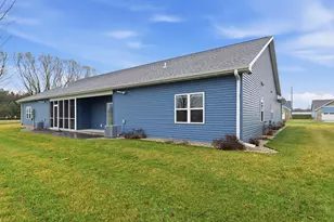 496 River Rd, Columbus, WI 53925 - Photo 19