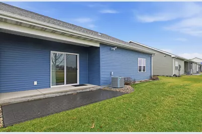 496  River Rd #1, Columbus, WI 53925 - Photo 17