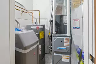 496 River Rd, Columbus, WI 53925 - Photo 15