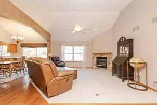 W220N7288 Coventry Meadows Ct, Lisbon, WI 53089 - Photo 9