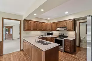 2 Redwood Ct, Racine, WI 53402 - Photo 13