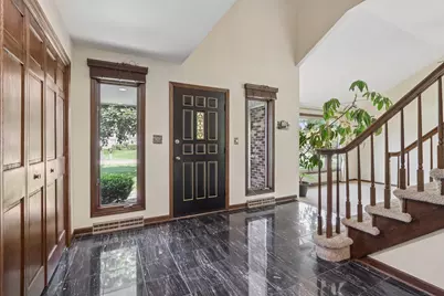 2  Redwood Ct, Racine, WI 53402 - Photo 3