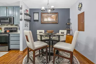 530 N Silverbrook Dr, West Bend, WI 53090 - Photo 3