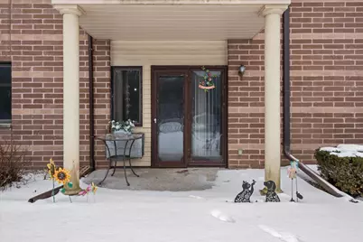 530 N Silverbrook Dr #131, West Bend, WI 53090 - Photo 17