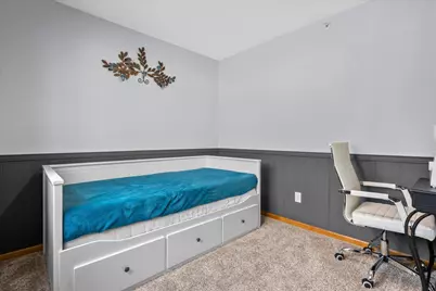 530 N Silverbrook Dr #131, West Bend, WI 53090 - Photo 11