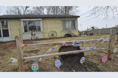 105 N Jefferson St, Racine, WI 53185 - Photo 1