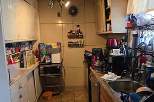 105 N Jefferson St, Racine, WI 53185 - Photo 5