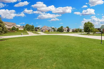 N72W23113  Waterbury Ct, Sussex, WI 53089 - Photo 35