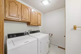 653 Minnesota Ave, Oostburg, WI 53070 - Photo 19