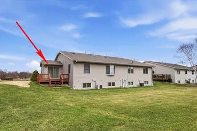 653  Minnesota Ave, Oostburg, WI 53070 - Photo 29