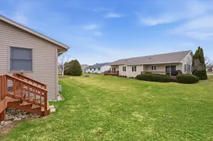 653 Minnesota Ave, Oostburg, WI 53070 - Photo 35