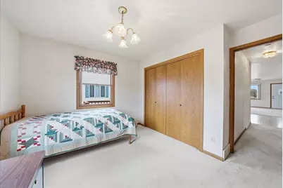 653  Minnesota Ave, Oostburg, WI 53070 - Photo 17