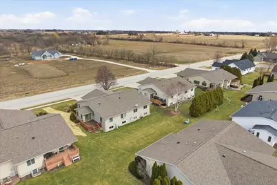 653  Minnesota Ave, Oostburg, WI 53070 - Photo 37