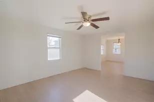 211 Lynn St, Watertown, WI 53098 - Photo 17