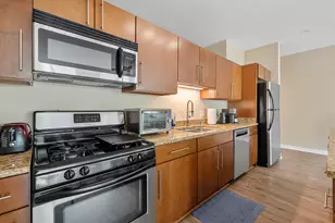 1902 N Commerce St, Milwaukee, WI 53212 - Photo 9