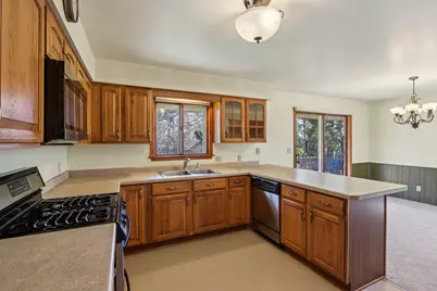 428  Ridge Ave, Burlington, WI 53105 - Photo 13