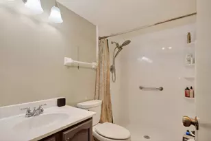 3759 N 88th St, Milwaukee, WI 53222 - Photo 15