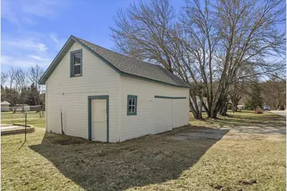 123  Young St, Glenbeulah, WI 53023 - Photo 25