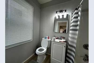 739  Villa St, Racine, WI 53403 - Photo 19