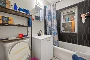 3452 N 1st St, Milwaukee, WI 53212 - Photo 9