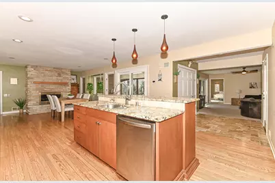 8801  Hart Dr, Racine, WI 53185 - Photo 13