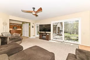 8801 Hart Dr, Racine, WI 53185 - Photo 7