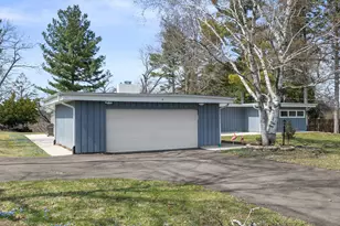 837 N Carter St, Genoa City, WI 53128 - Photo 3