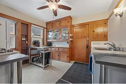 1527 N 49th St, Milwaukee, WI 53208 - Photo 7