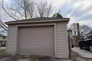 2657 N 52nd St, Milwaukee, WI 53210 - Photo 5