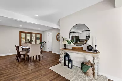 603  Meadowbrook Dr, West Bend, WI 53090 - Photo 11