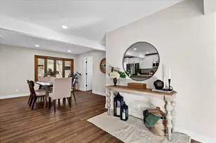 603 Meadowbrook Dr, West Bend, WI 53090 - Photo 11