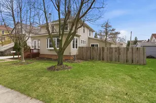 235 Monroe St, Sheboygan Falls, WI 53085 - Photo 3