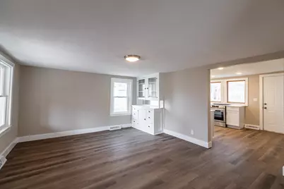 404  4th Ave, Onalaska, WI 54650 - Photo 3