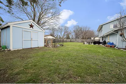 1000  School Dr, Waukesha, WI 53189 - Photo 27