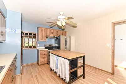 3423 E Whittaker Ave, Cudahy, WI 53110 - Photo 15