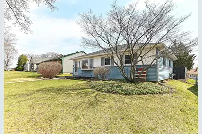 3423 E Whittaker Ave, Cudahy, WI 53110 - Photo 3