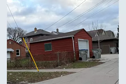 2779 N 51st St, Milwaukee, WI 53210 - Photo 3
