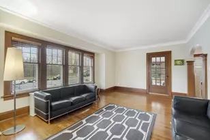 3443 N Maryland Ave, Milwaukee, WI 53211 - Photo 9