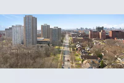 3443 N Maryland Ave, Milwaukee, WI 53211 - Photo 33