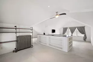 3443 N Maryland Ave, Milwaukee, WI 53211 - Photo 19